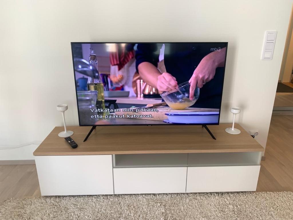Modern City Apartment With Sauna Nearby The Airport ヴァンター エクステリア 写真